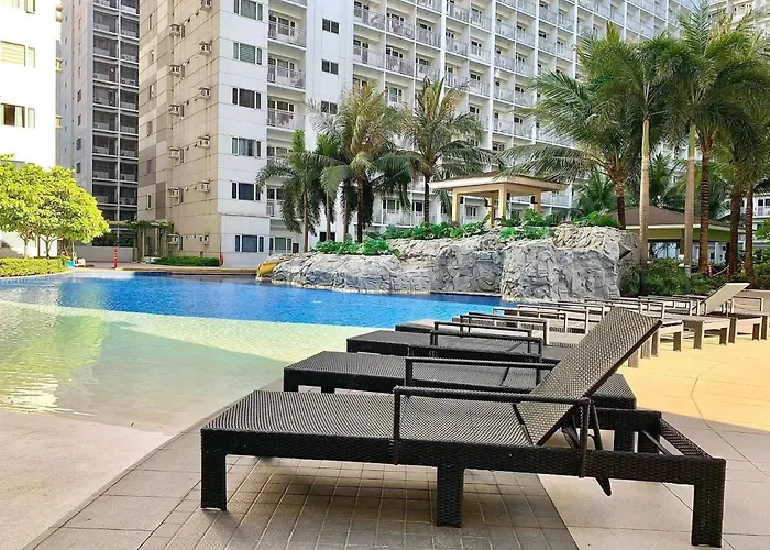 Moa Pasay Staycation Near In Airport